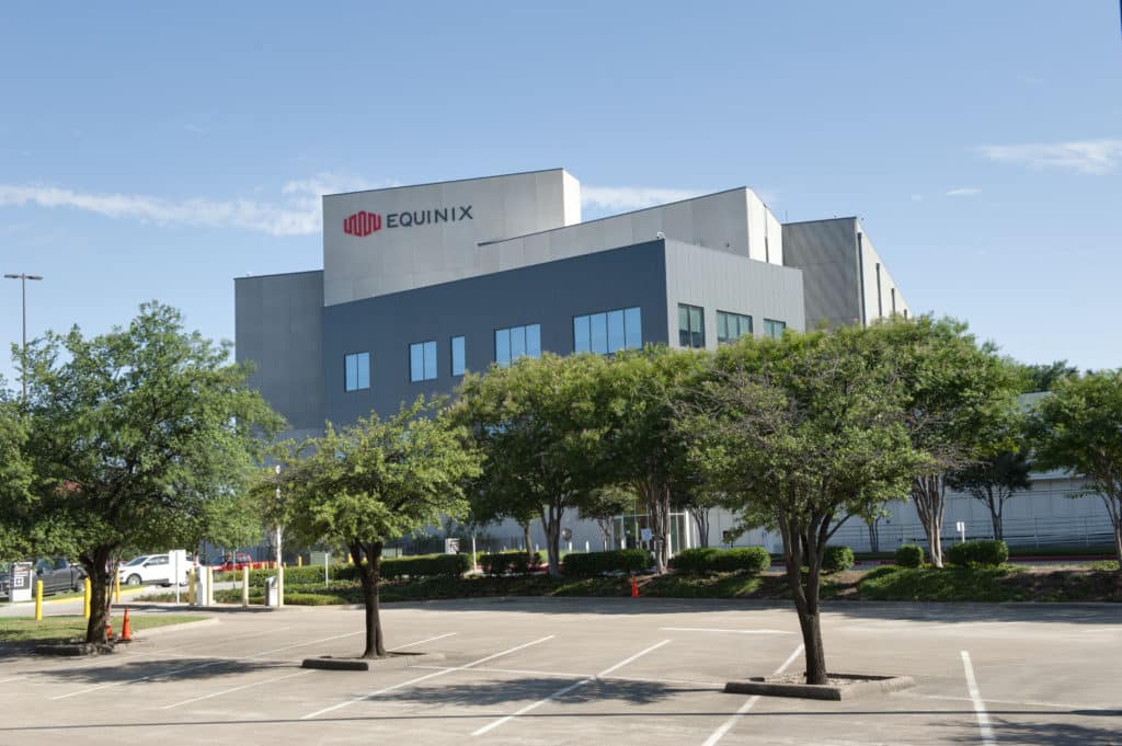 todd-kamp-700_5402-todd-kamp-700_5404-1024x681